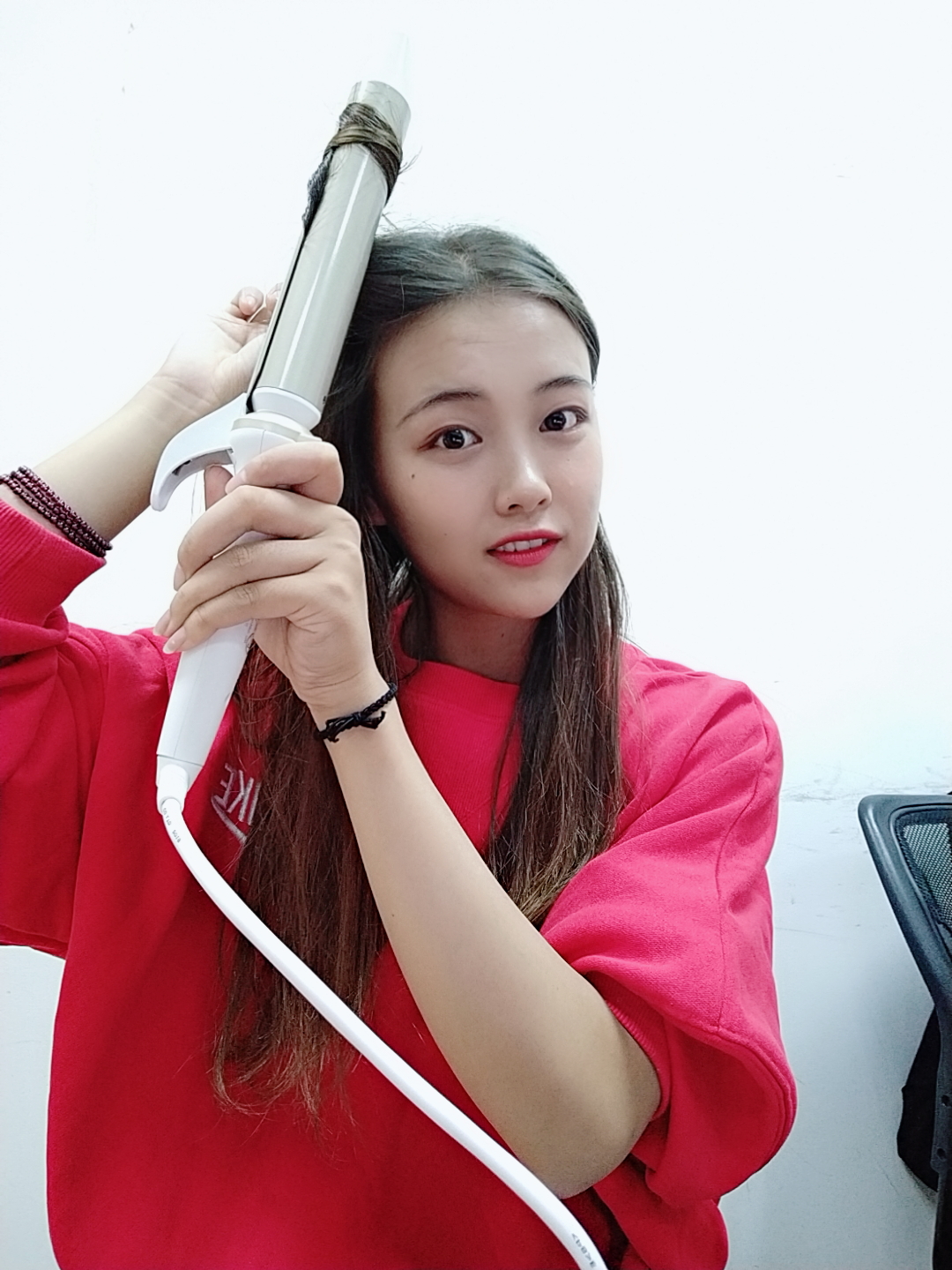 不伤头发的懒人卷发方法,头发乱怎么烫