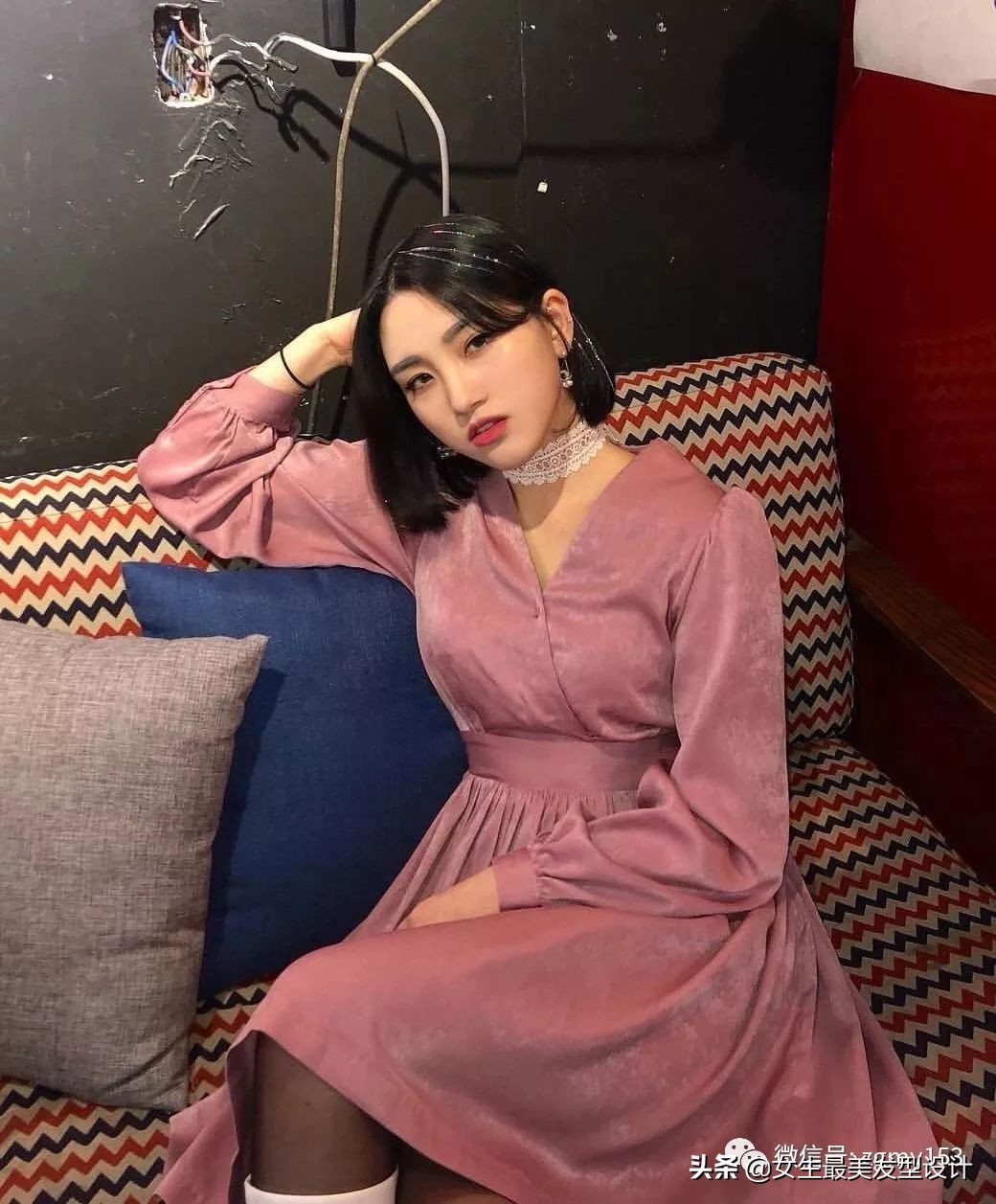 齐肩短发100种造型,冷茶色齐肩短发发型