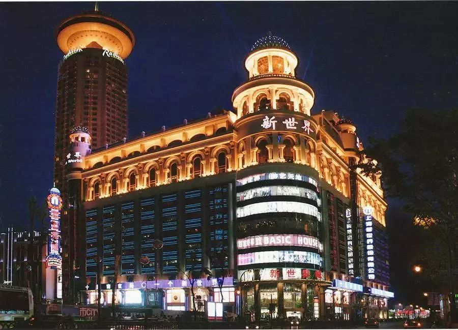 上海南京路各大商场,上海南京路步行街地下商场