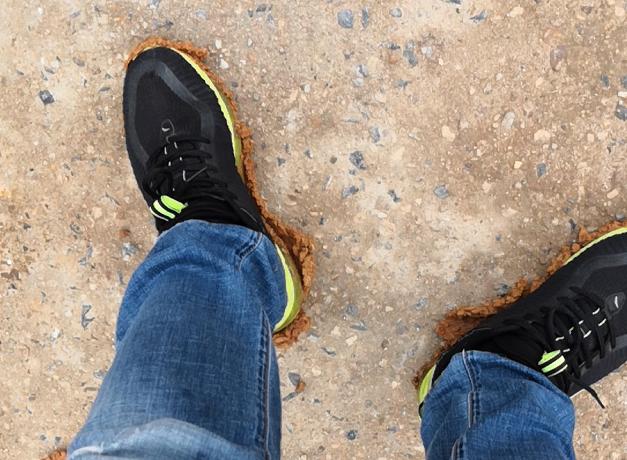 一场误会?师大附中星城二小校门口的“钉子户”,可能是...?