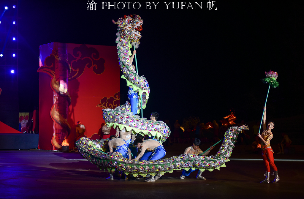 铜梁竞技龙，重庆十大文化符号之一，中国竞技水平最高的龙舞艺术