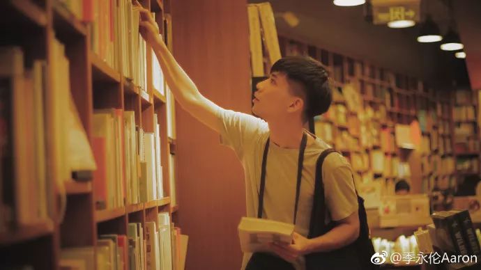 41岁宛如少女，这个“董卿的接班人”我爱了​