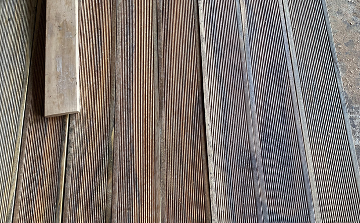 印尼菠萝格木材和非洲菠萝格防腐木对比