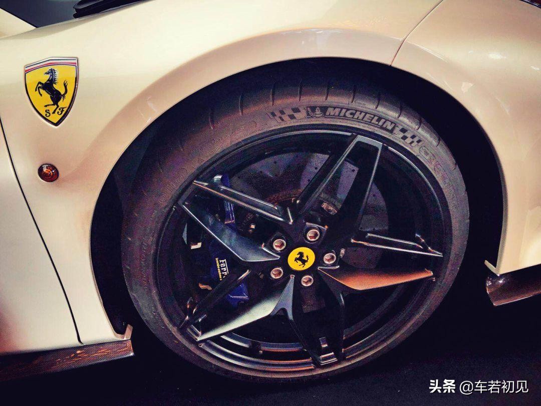 法拉利488敞篷2022款多少钱,法拉利跑车有哪几款车型