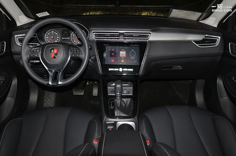 荣威i51.5t驾驶体验,荣威i5的1.5l发动机压缩比