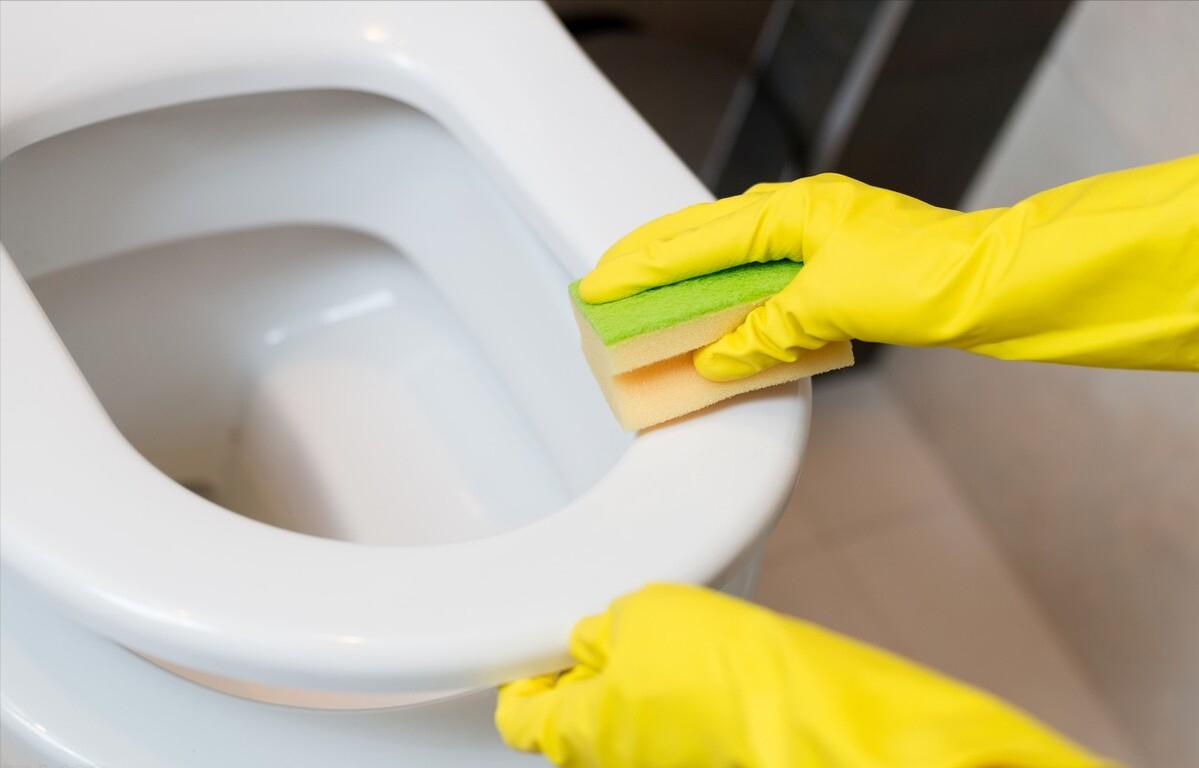 小苏打能除掉马桶里的污垢吗,马桶堵了如何自己快速疏通小苏打