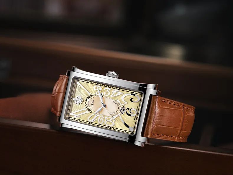 抽雪茄的人都会佩戴什么表,抽雪茄戴什么表