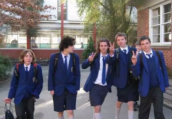 新西兰私立小学校服,新西兰学校校服