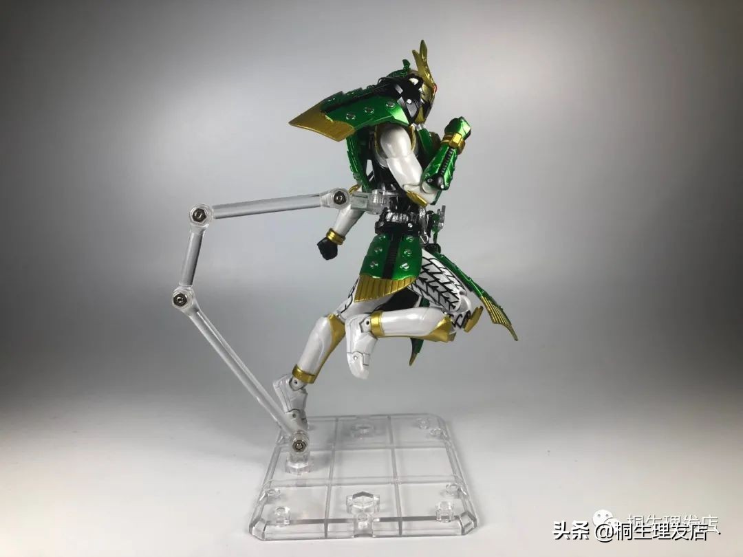 万代shf假面骑士斩月,假面骑士斩月胜吼形态shf