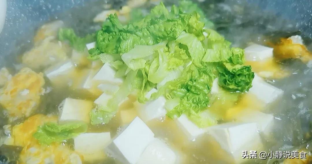 减脂突破平台期吃很多还继续掉秤,第一天吃了第二天就会胖吗