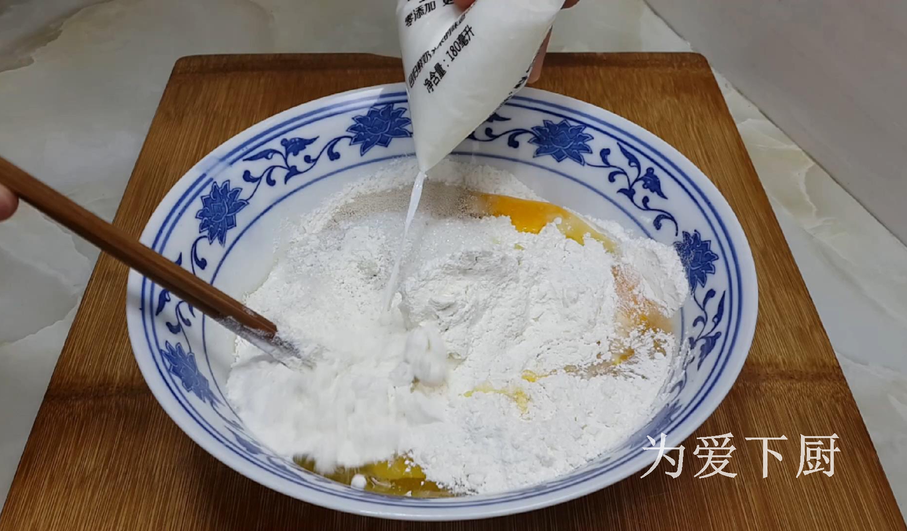 面包最简单教程,面包怎么卷好吃又简单