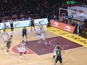 易建联（16年），顶天立地