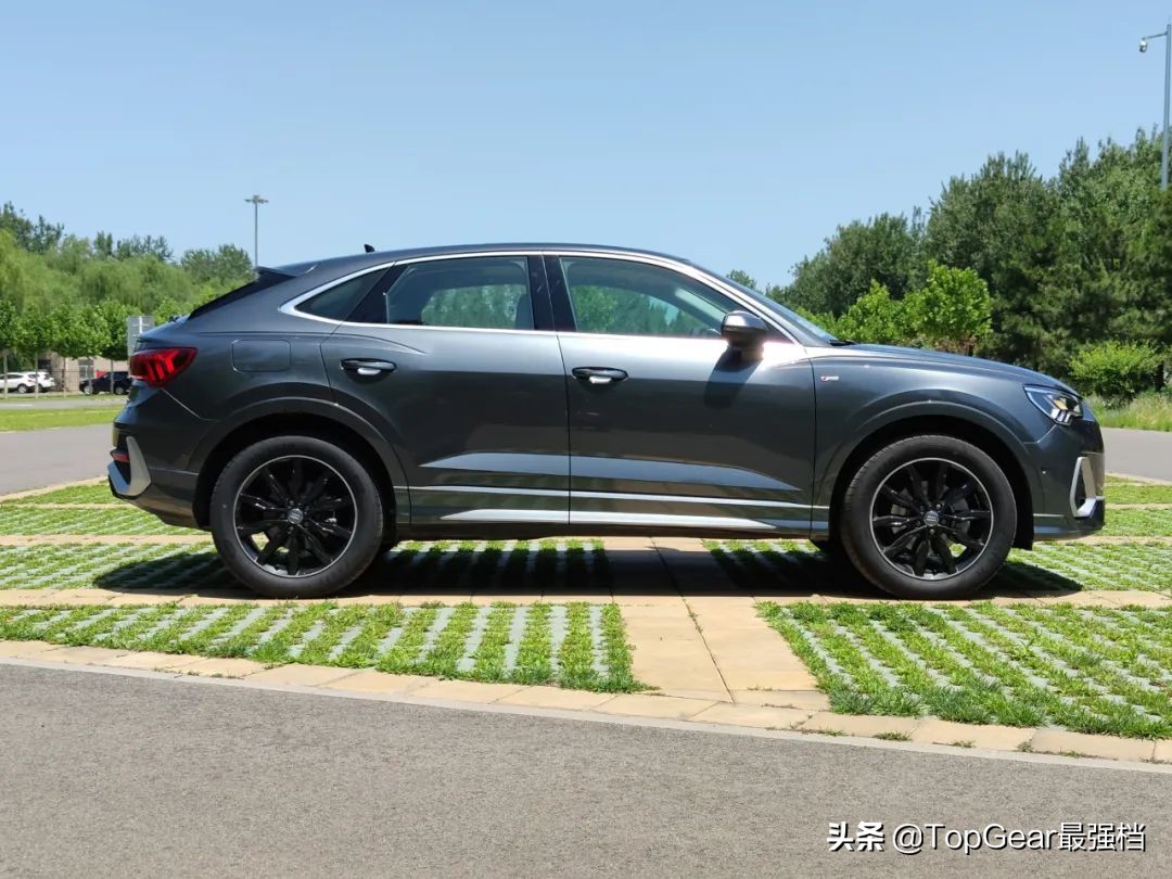 奥迪q3侧颜图片,奥迪q3轿跑美背