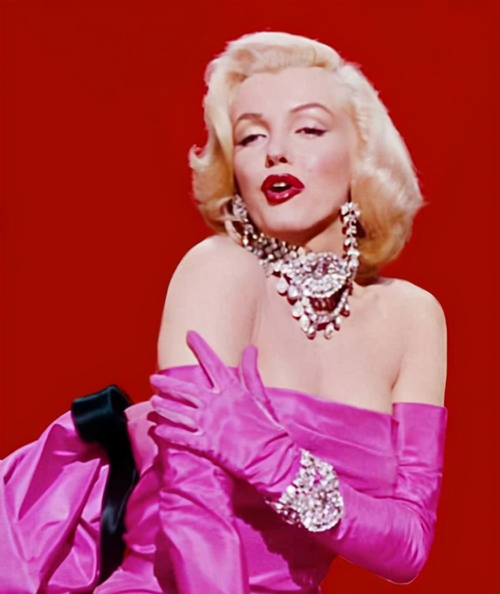 施华洛世奇花漾魔力寓意 (施华洛世奇的花样魔力)