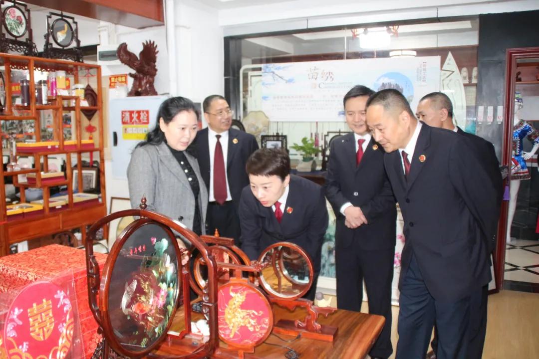 当心你买到的可能是假香油,买到假的牛栏山