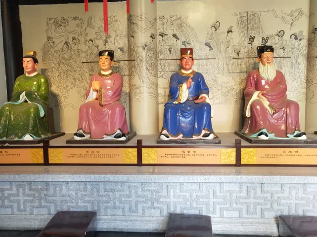 南宁三街两巷为何人那么少,南宁三街两巷能逛多久