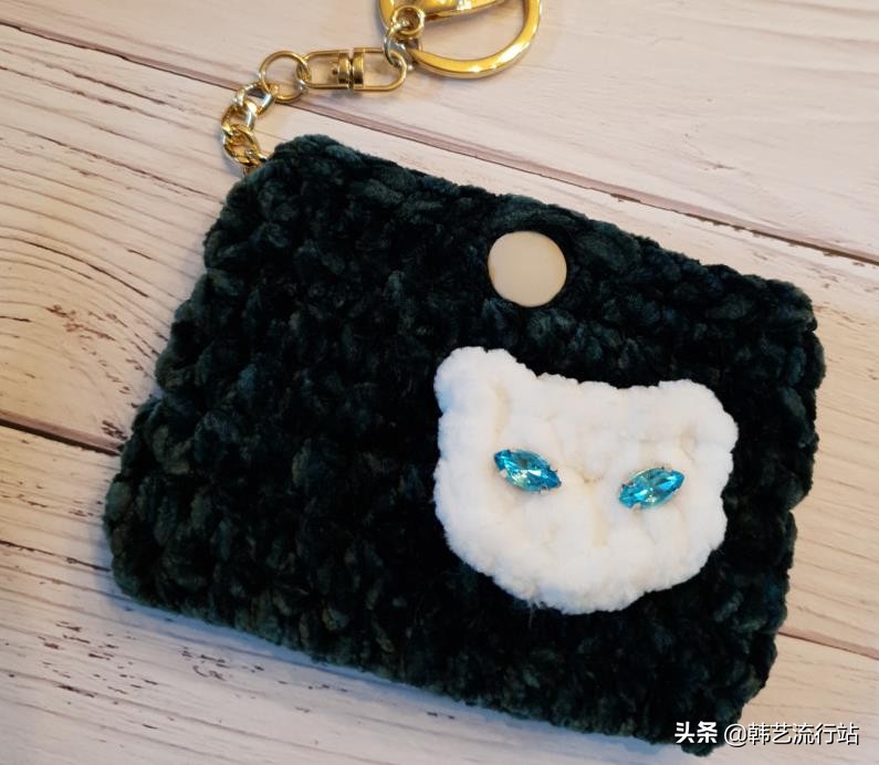 漂亮的钩针饰品,钩针小饰品教程图解