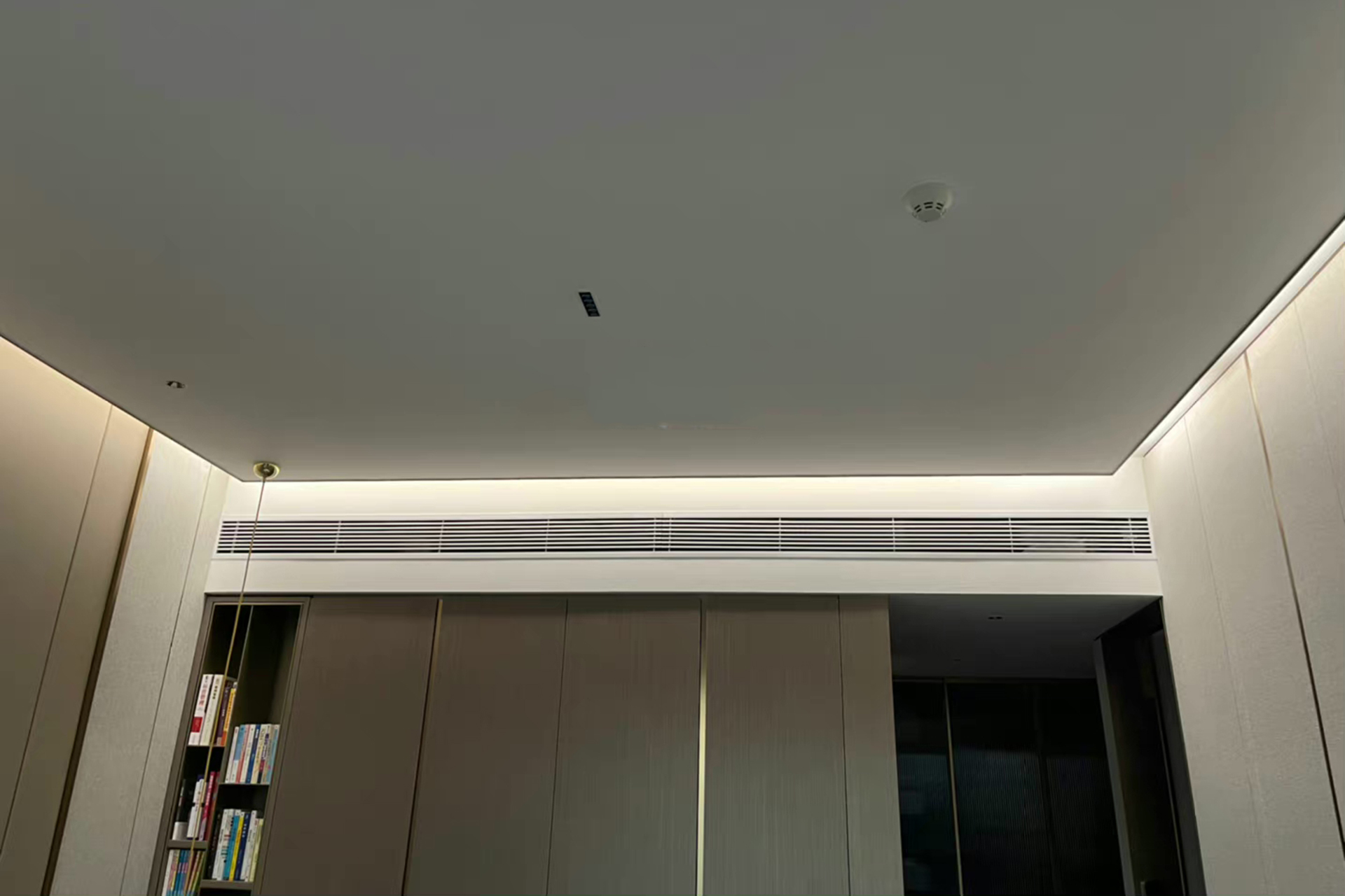 如何选择普通空调和中央空调,普通空调和中央空调哪个更省钱