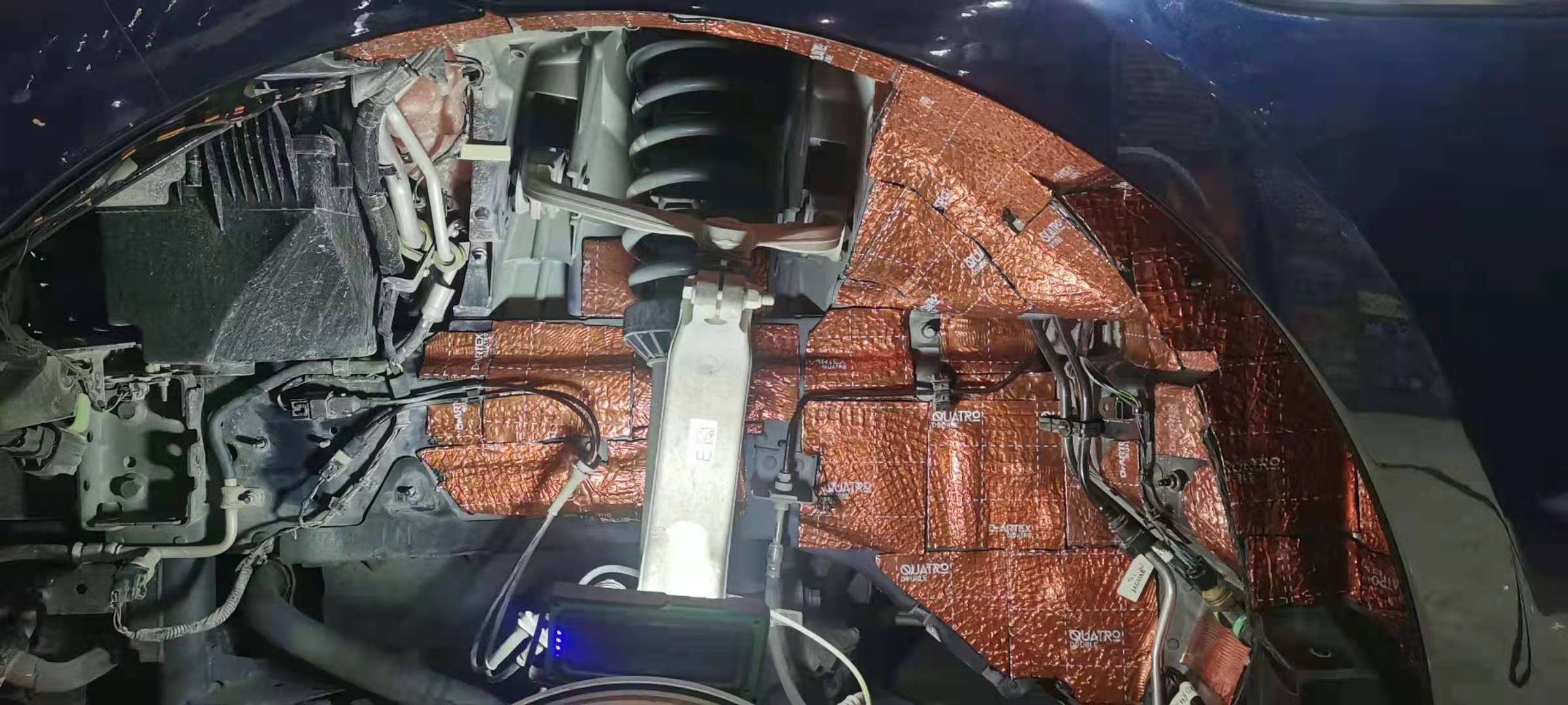 捷豹四门隔音视频,捷豹噪音大怎么改