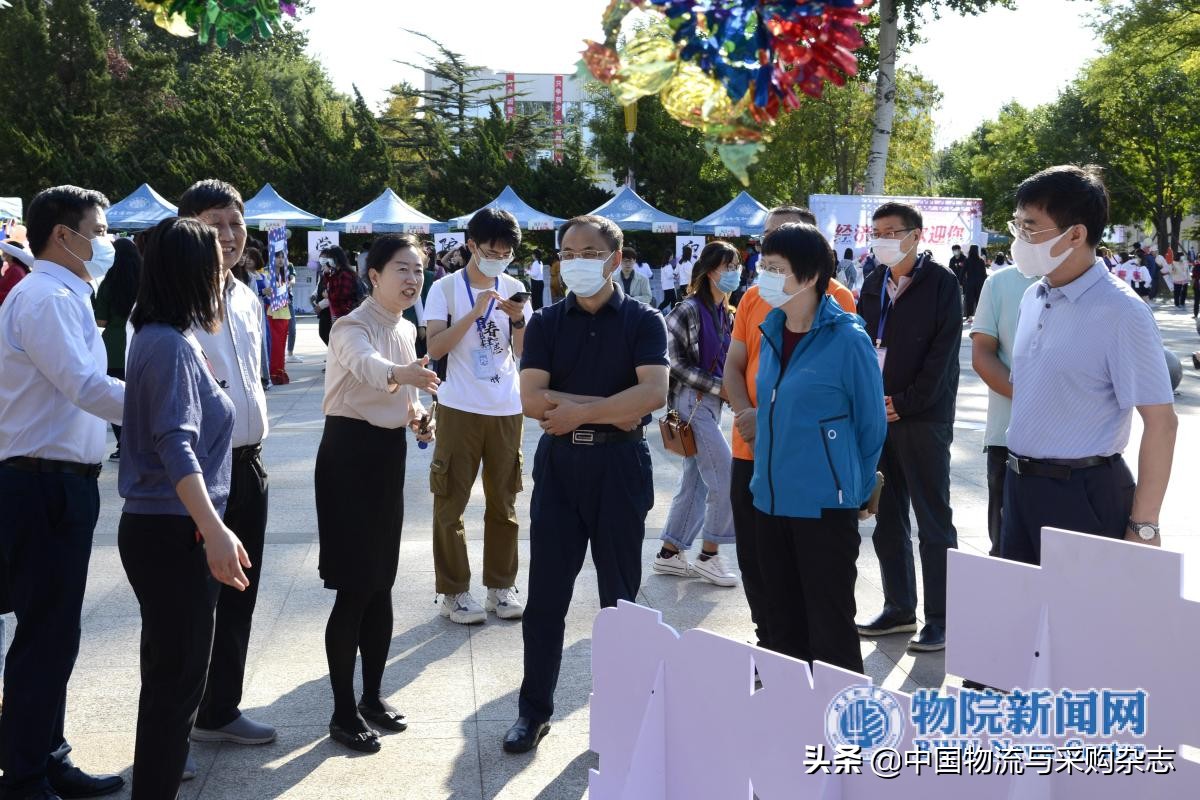 北京物资学院军训2022届新生,北京物资学院新生开学时间