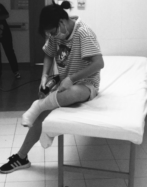 医不治己精彩片段,医院腰椎骨折入院三天还没做手术