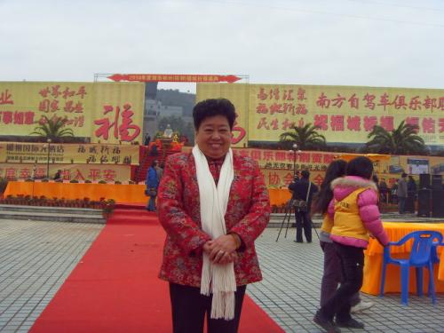 郴州女富豪：45岁白手起家，专心做面条34年，身家12亿