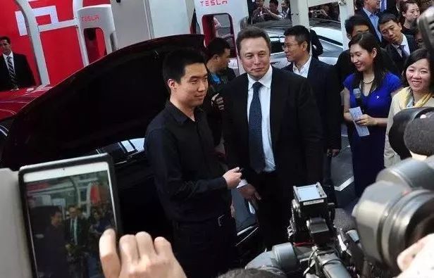 80后互联网首富王兴,80后高中生白手起家创业