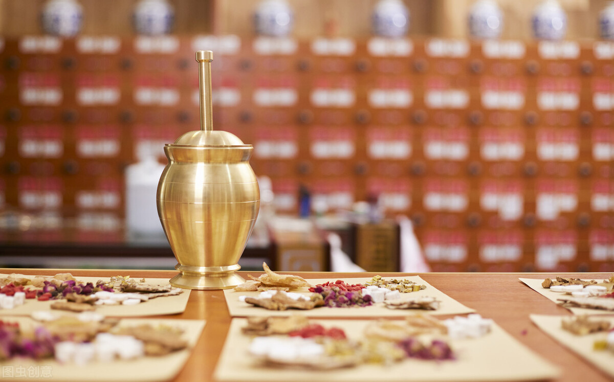 小孩扁桃体发炎能手术切除吗,小孩扁桃体发炎切除还是不切