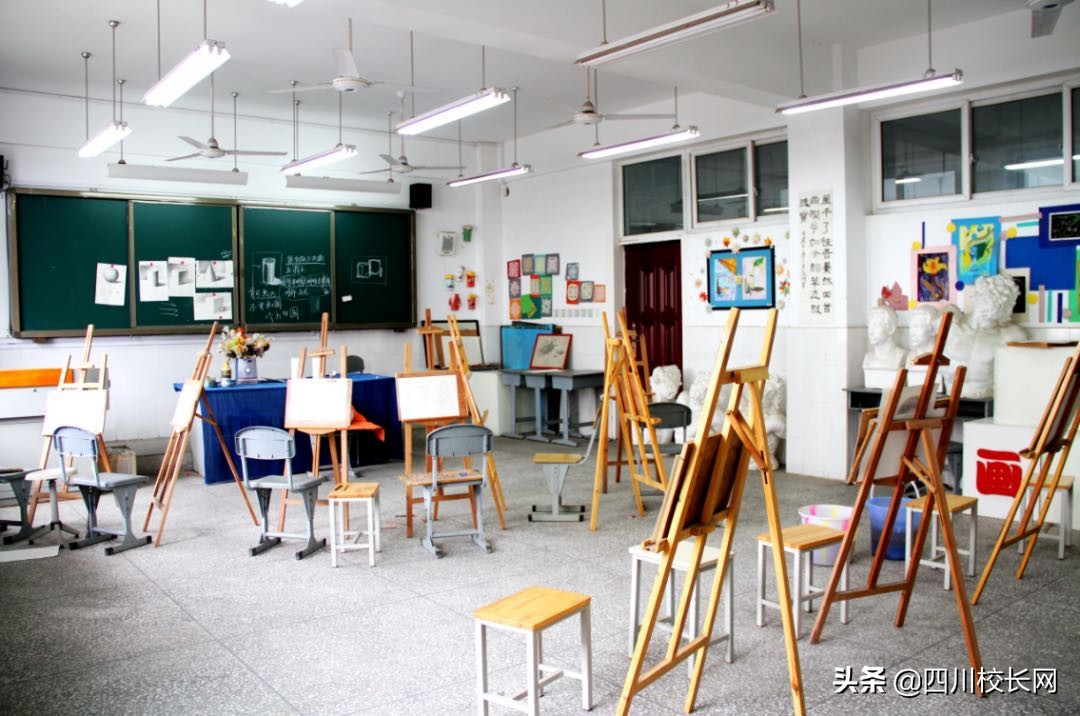 成都市洪河中学,成都市龙泉驿区洪河青苗学校情况