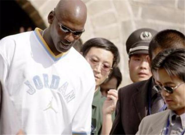 中南海保镖者美杰：保护乔丹、李敖大陆行，退役后成立安保公司