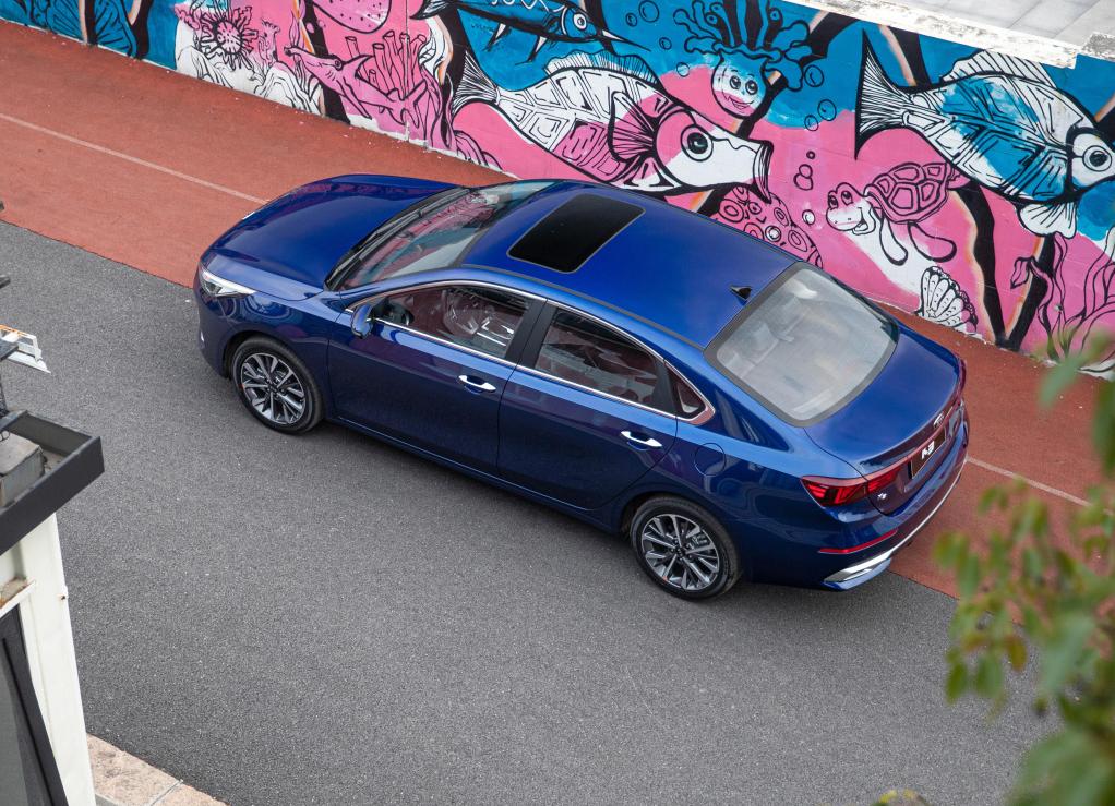 起亚k3新款cvt,全地形22555r17at轮胎