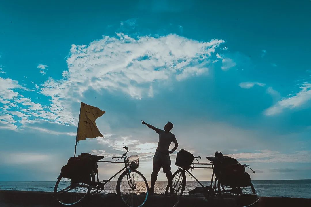 骑自行车去俄罗斯老宋,骑28自行车