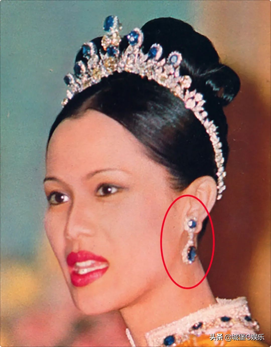 诗丽吉的蓝宝石首饰,诗丽吉蓝宝石