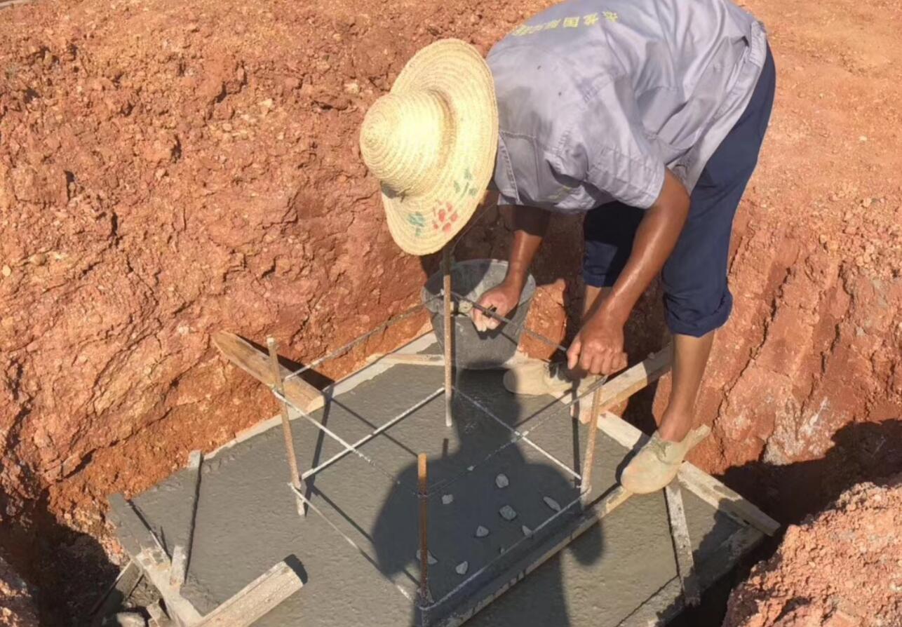 老百姓建设大棚，基础该如何做才结实、耐用，那要不要做“地勘”