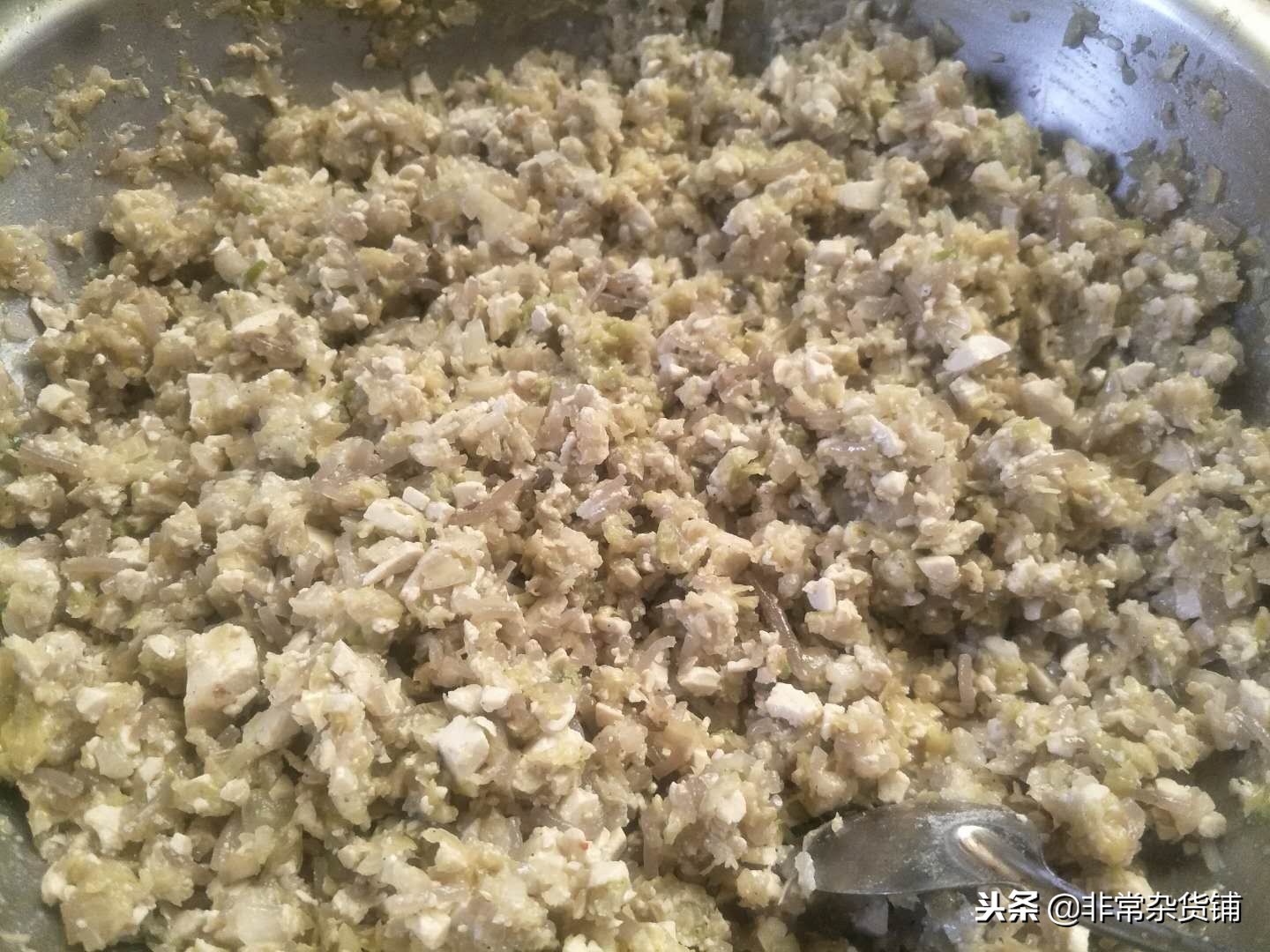 看完头条，胃疼！包顿饺子，暖暖胃！