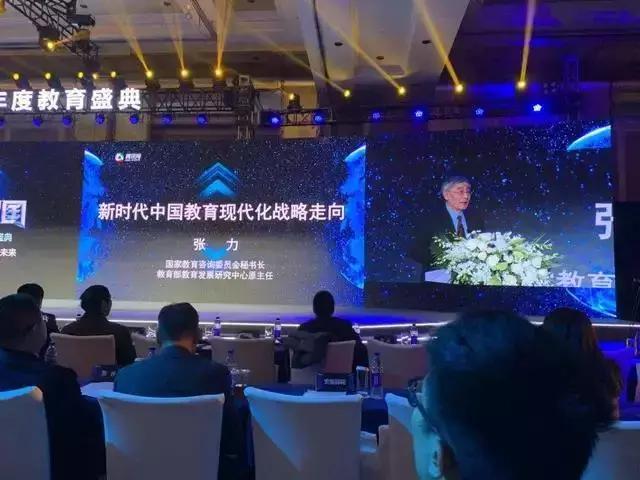 珠江钢琴艺术教室常德乐天店,珠江艺术中心钢琴教学