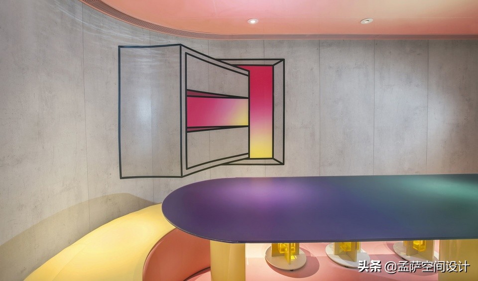 香港EatDarlingEat甜品店，凸显后现代时期的实验性和创造性