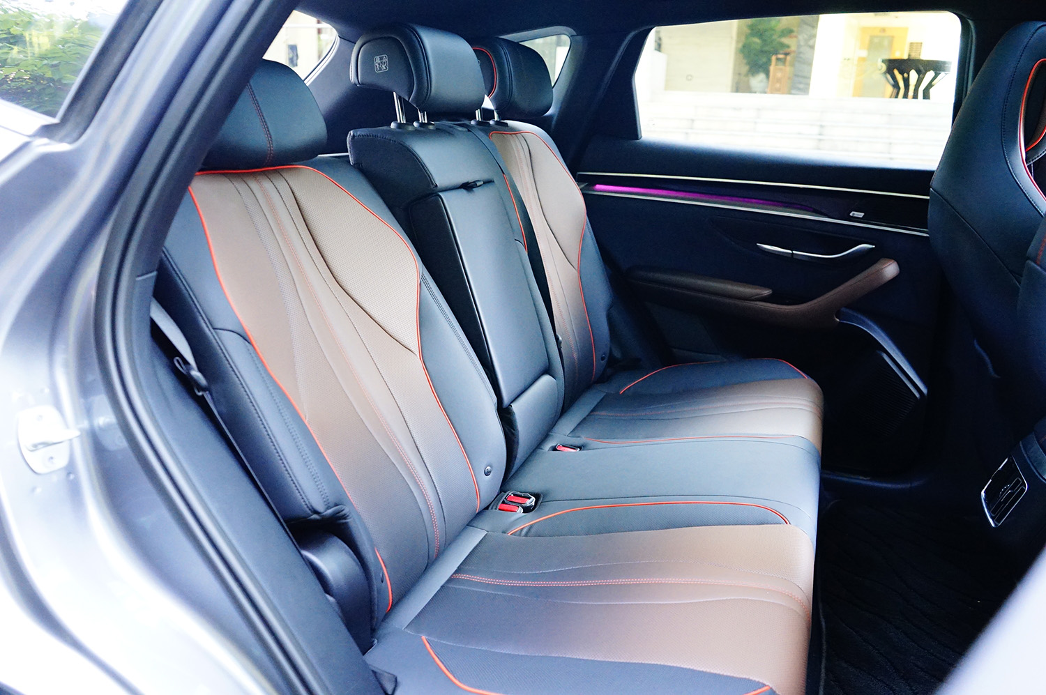 宋plus动力深度测评,比亚迪宋prodmi与宋plusdmi底盘