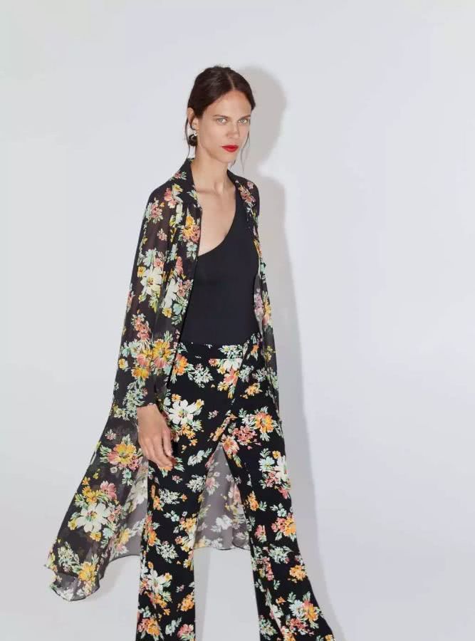 zara值得入手的连衣裙,zara新出的牛仔开叉连衣裙