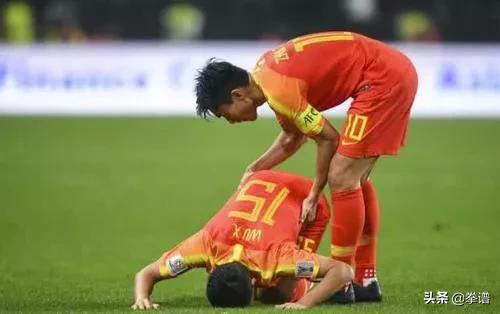 国足停球技术大解析,中国男足5-1大胜印度神级停球