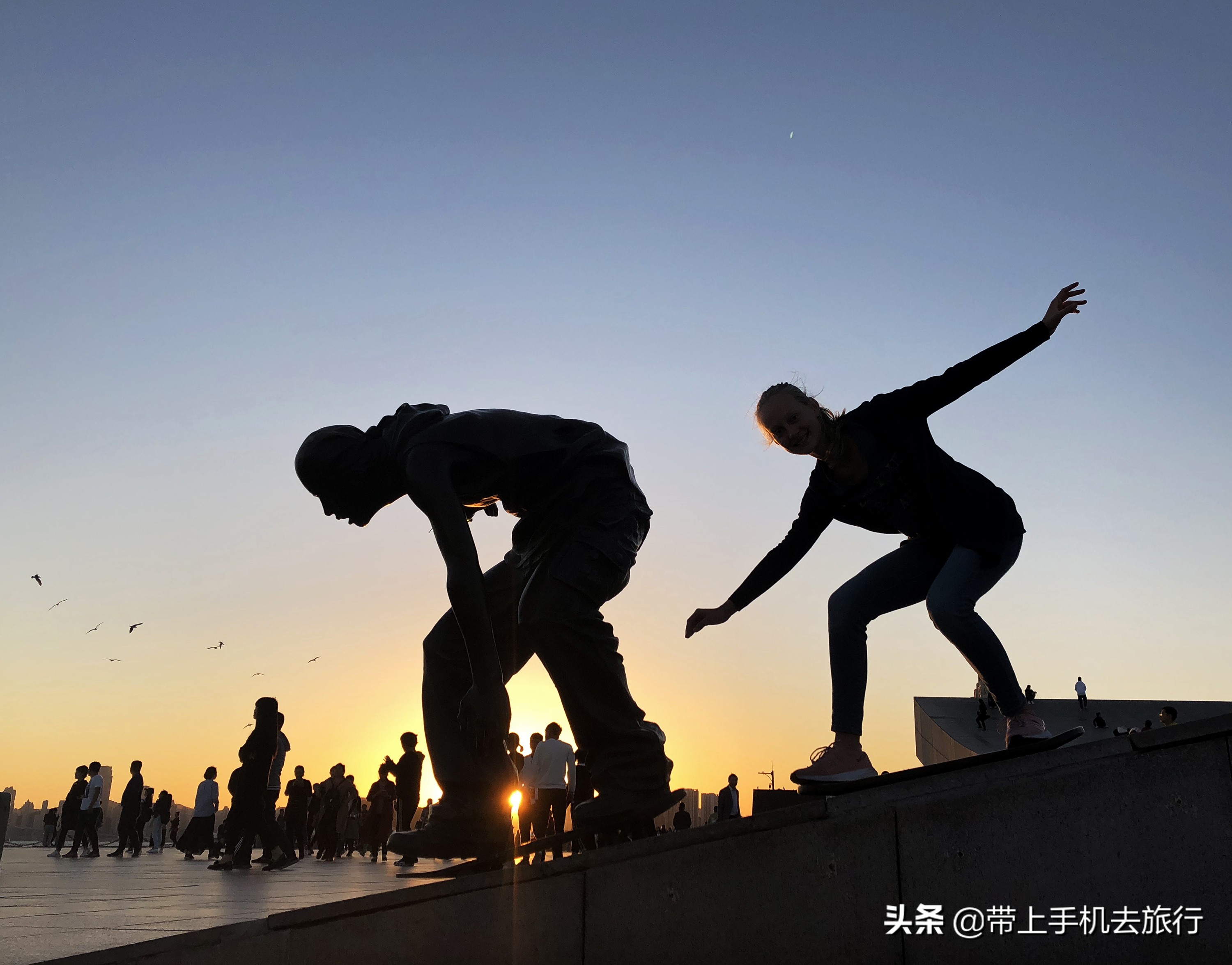 vivo手机逆光功能怎么使用,苹果手机拍逆光人像怎样拍摄