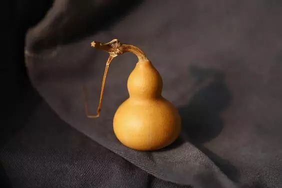 文玩手捻小葫芦怎么盘,文玩葫芦怎么盘玩才能更好看