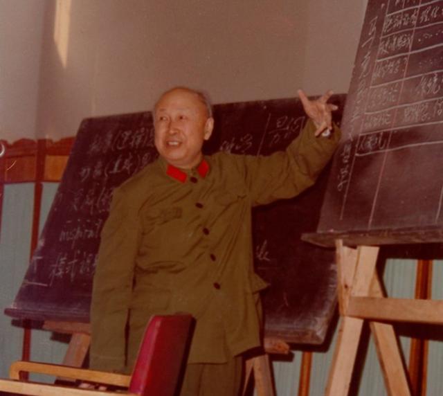 他是“中国航天之父”，曾用20字高度评价毛主席，发人深省