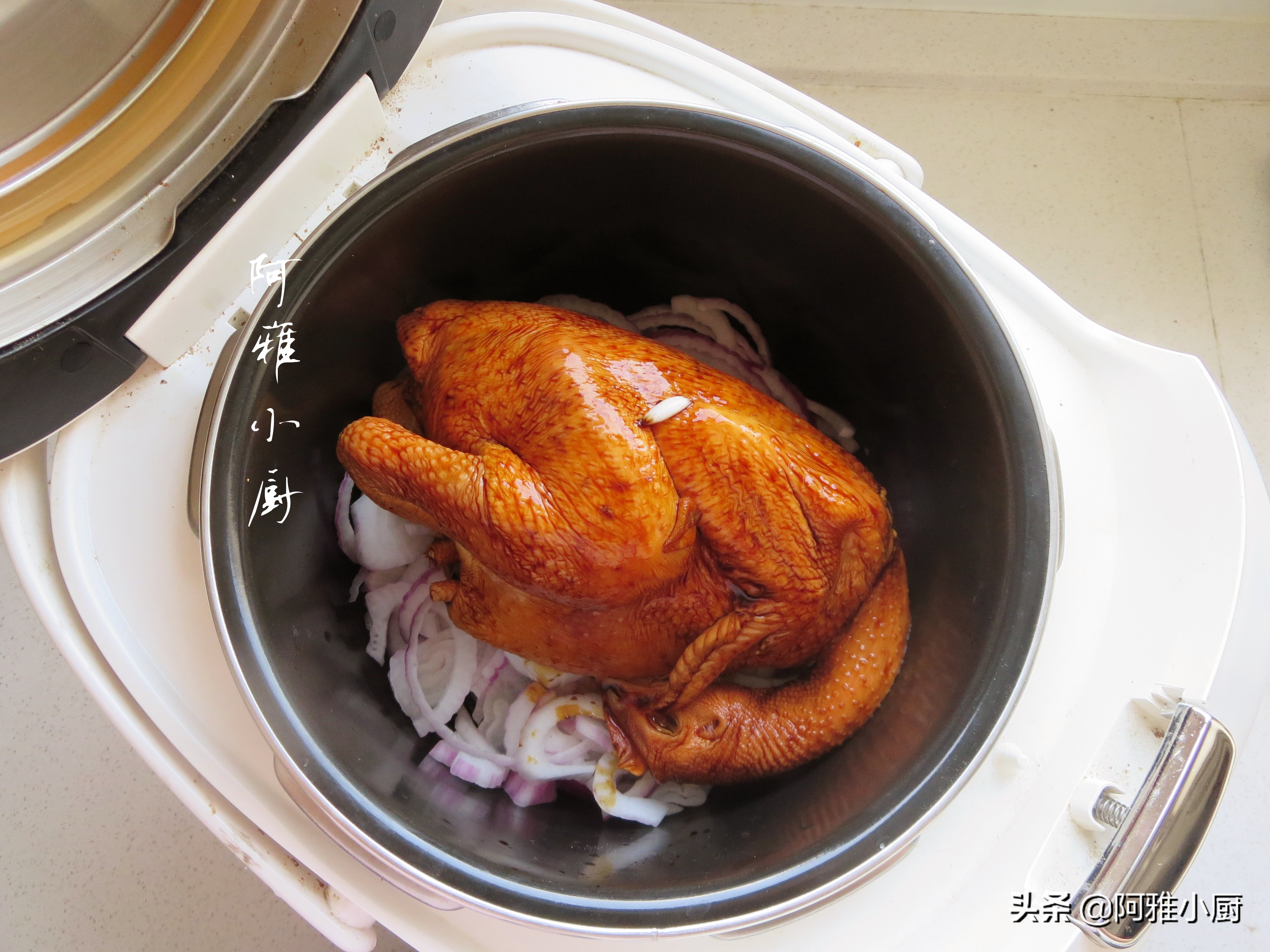 烧鸡不用油不加水,想吃烤鸡不用买在家做超简单