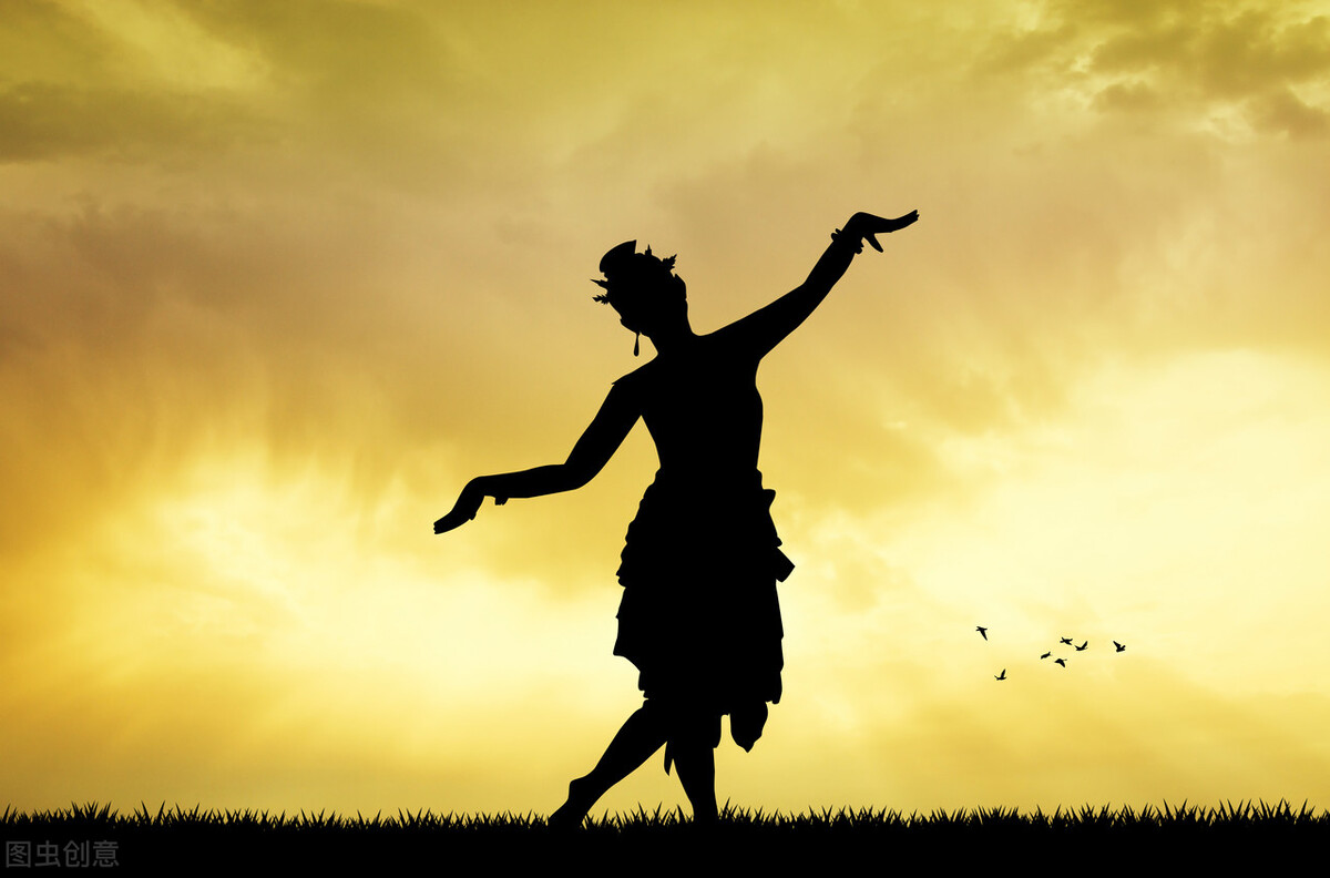 让人听一遍就单曲循环的歌曲,让你听一遍就爱上的音乐