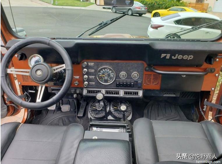 最老的牧马人越野吉普车,牧马人内饰史