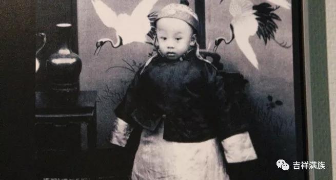 溥仪和康熙有血缘关系吗,溥仪是康熙的直系后代吗