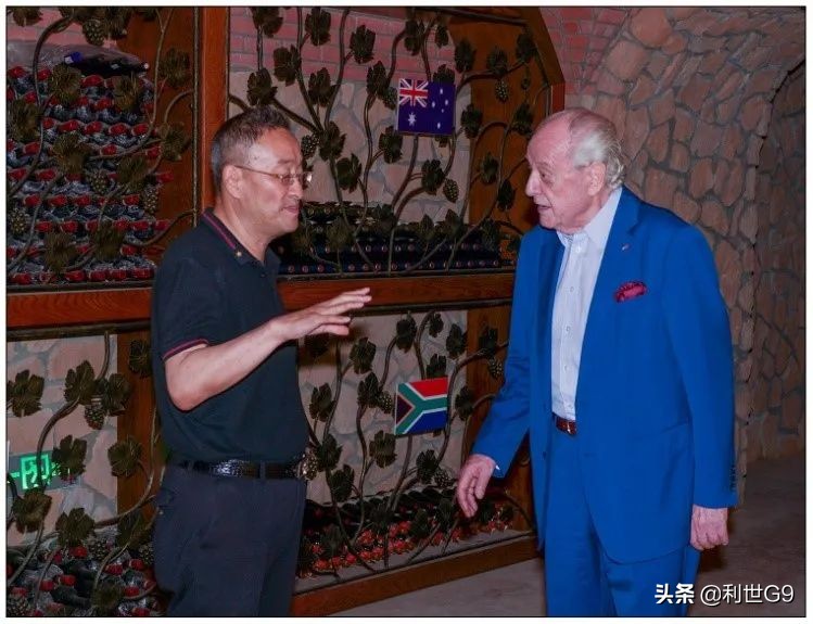 环球嘉年华公司副董事长,环球嘉年华总裁是谁