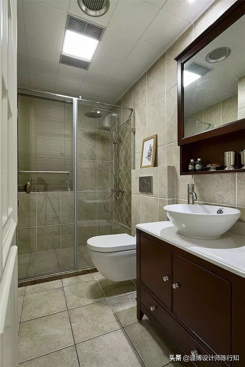 干湿分离卫生间推拉门玻璃隔断,玻璃隔断干湿分离卫生间设计