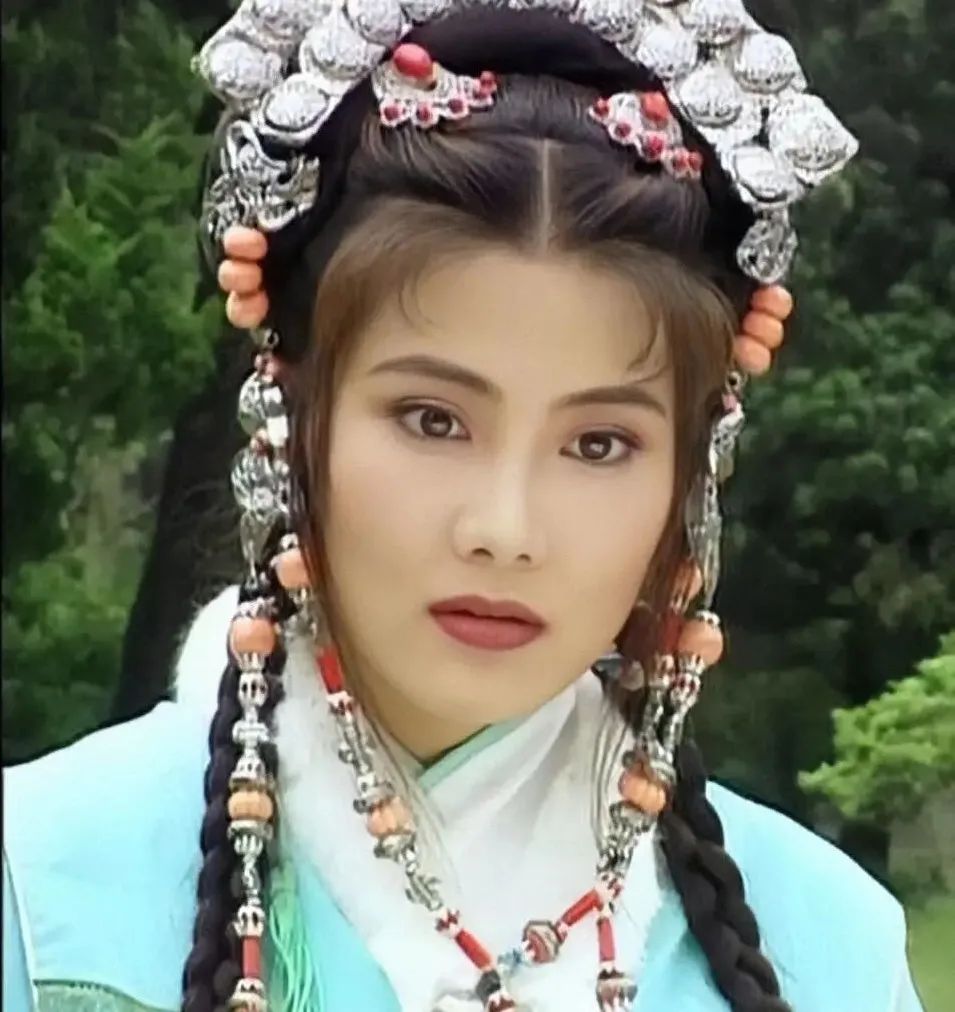 世界拳王周比利李连杰,周比利打得过吴京吗